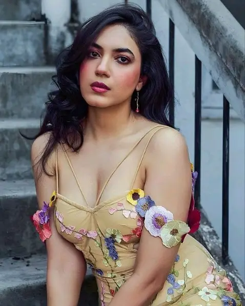 Book Call Girl in Kolkata